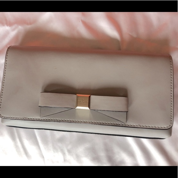 Kate Spade Clutch - Picture 1 of 3